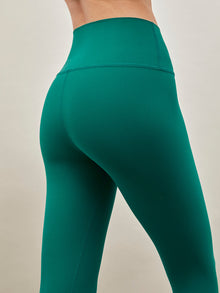 Carbon38 | High Rise Legging in Melt | Malachite