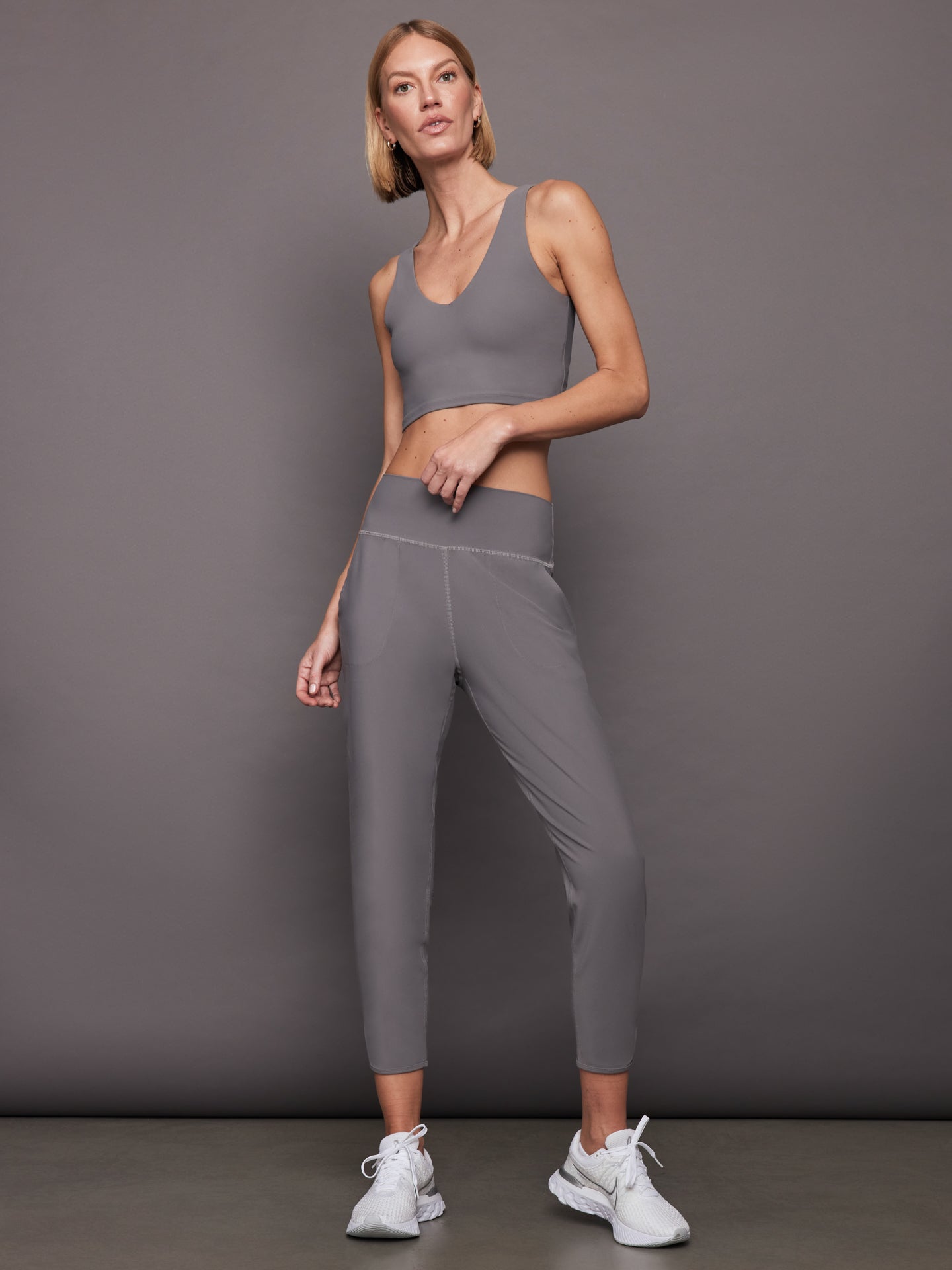 Carbon38 | V-Neck Longline Bra in Melt | Steel Grey