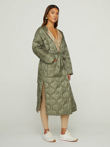 Carbon38 | Long Quilted Jacket | Silvery Green