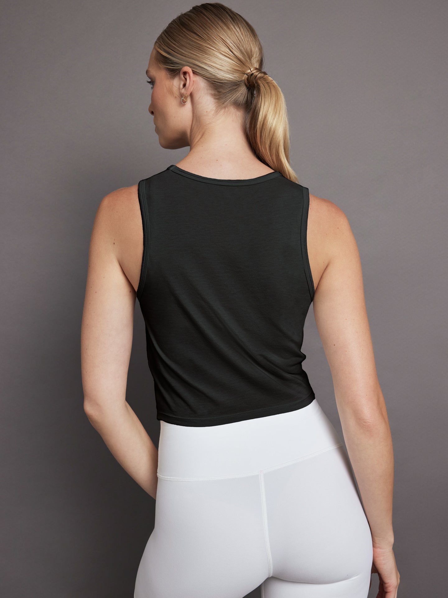 Carbon38 | Front Twist Tank | Black