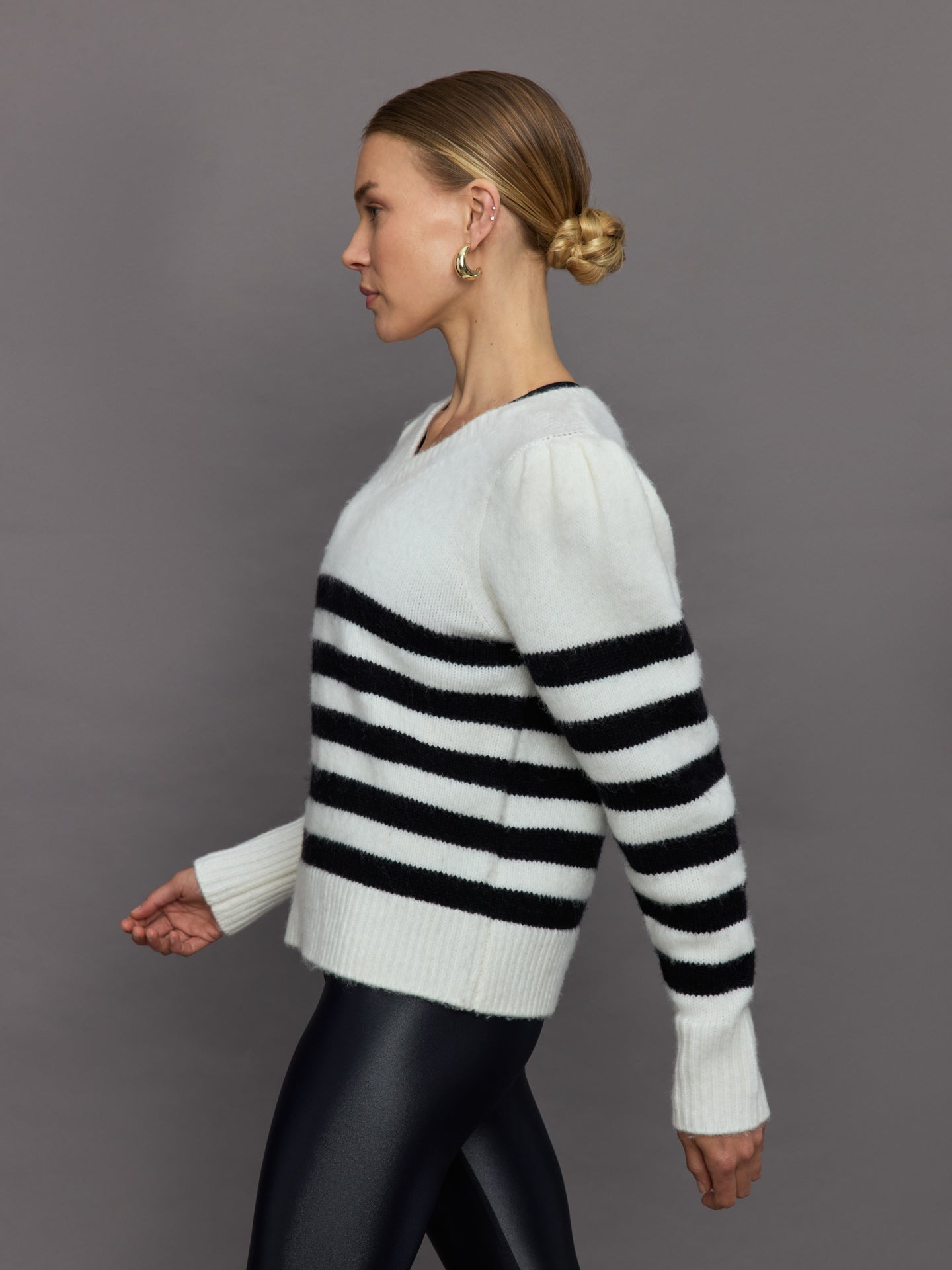 Striped Puff Sleeve Sweater | Cream/ Black