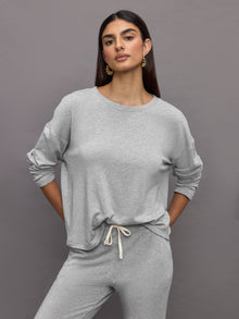 Carbon38 | Pullover Sweatshirt | Heather Grey