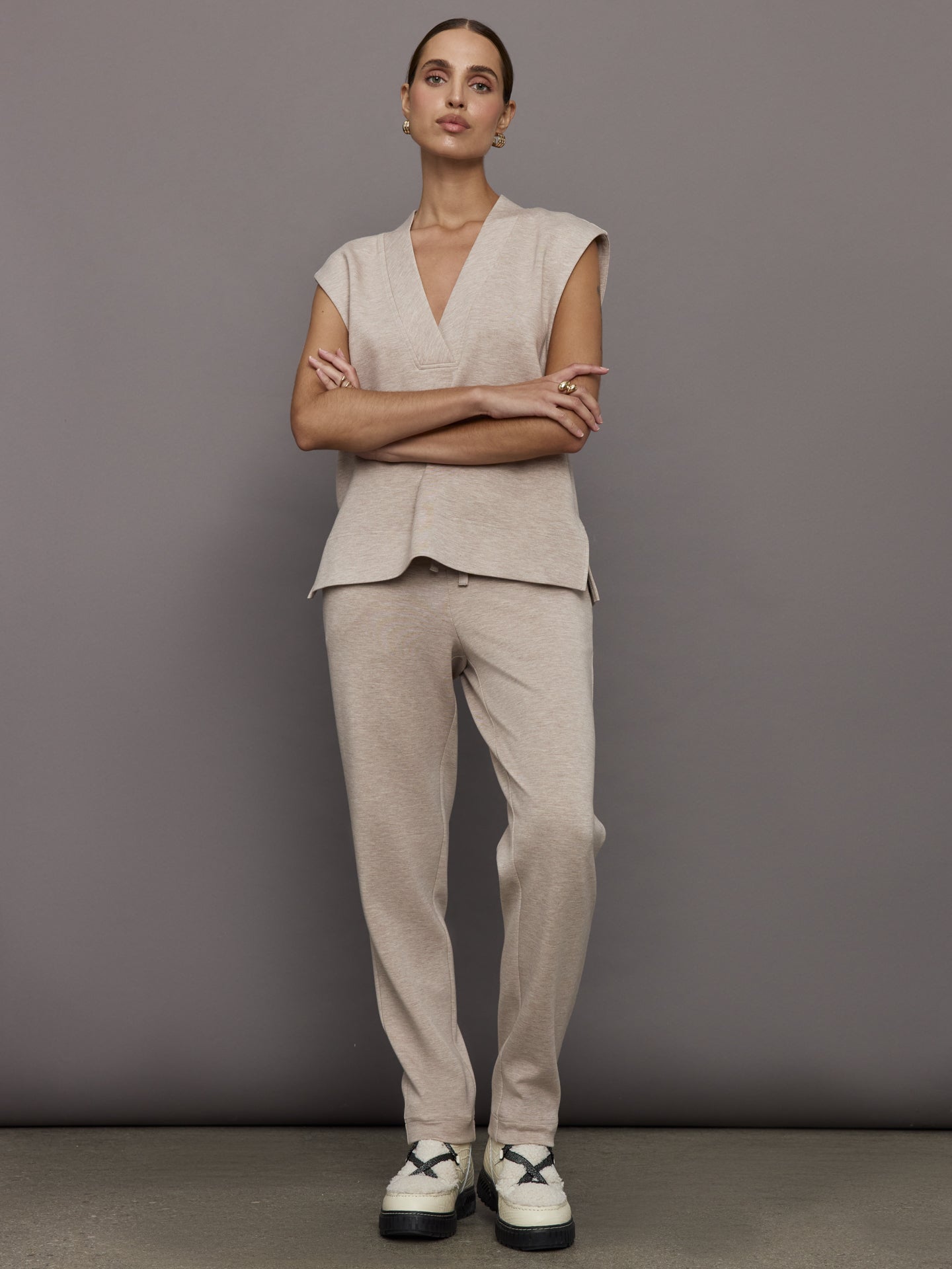 V Neck Knit Vest in Interlock | Taupe Heather