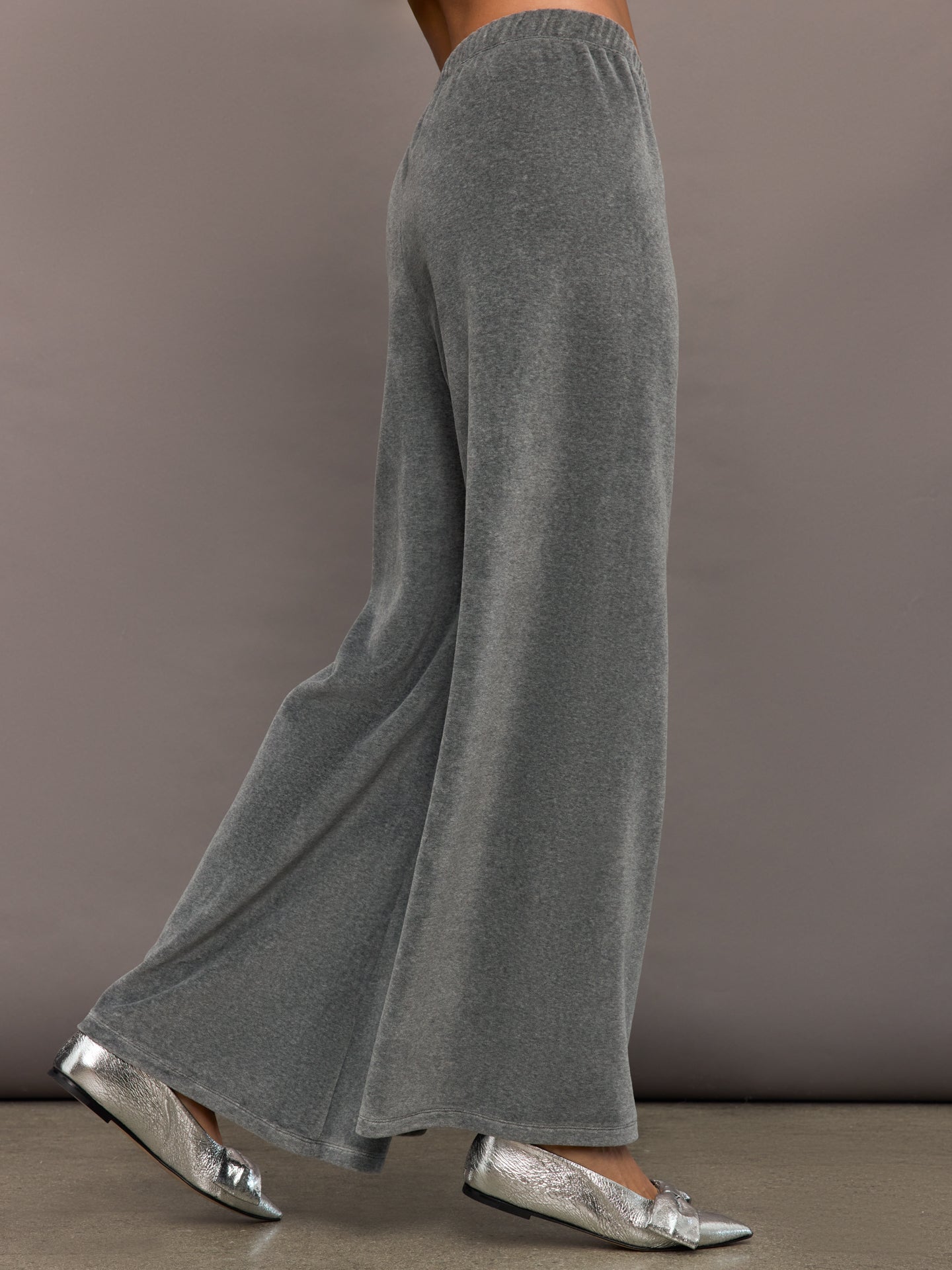 Wide Leg Pant in Velour | Charcoal Grey