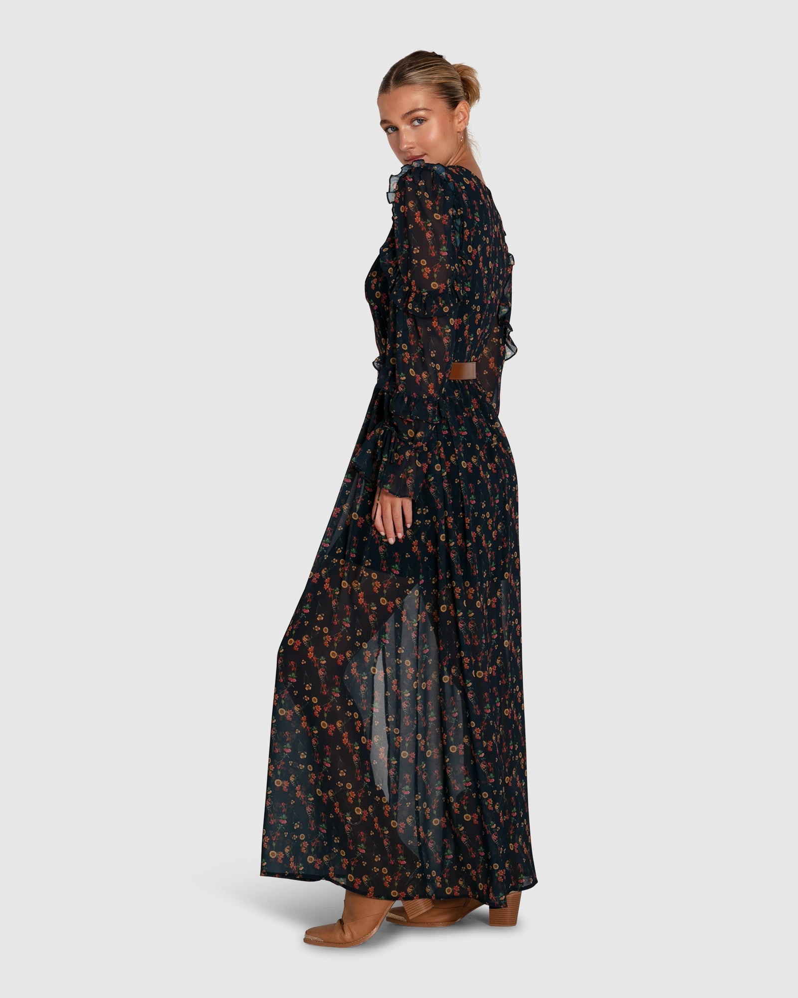 Women | Come As You Are Floral Maxi Dress | Navy