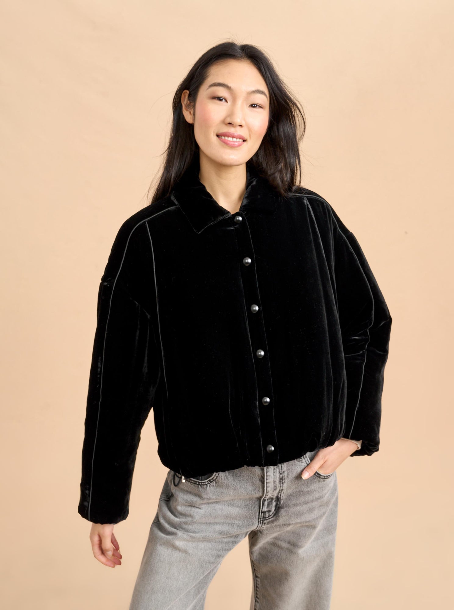 Celia Velvet Bomber | Black