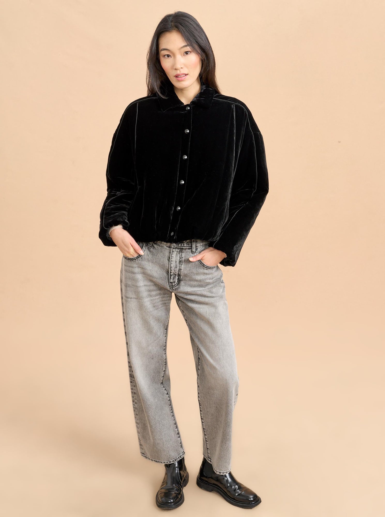 Celia Velvet Bomber | Black