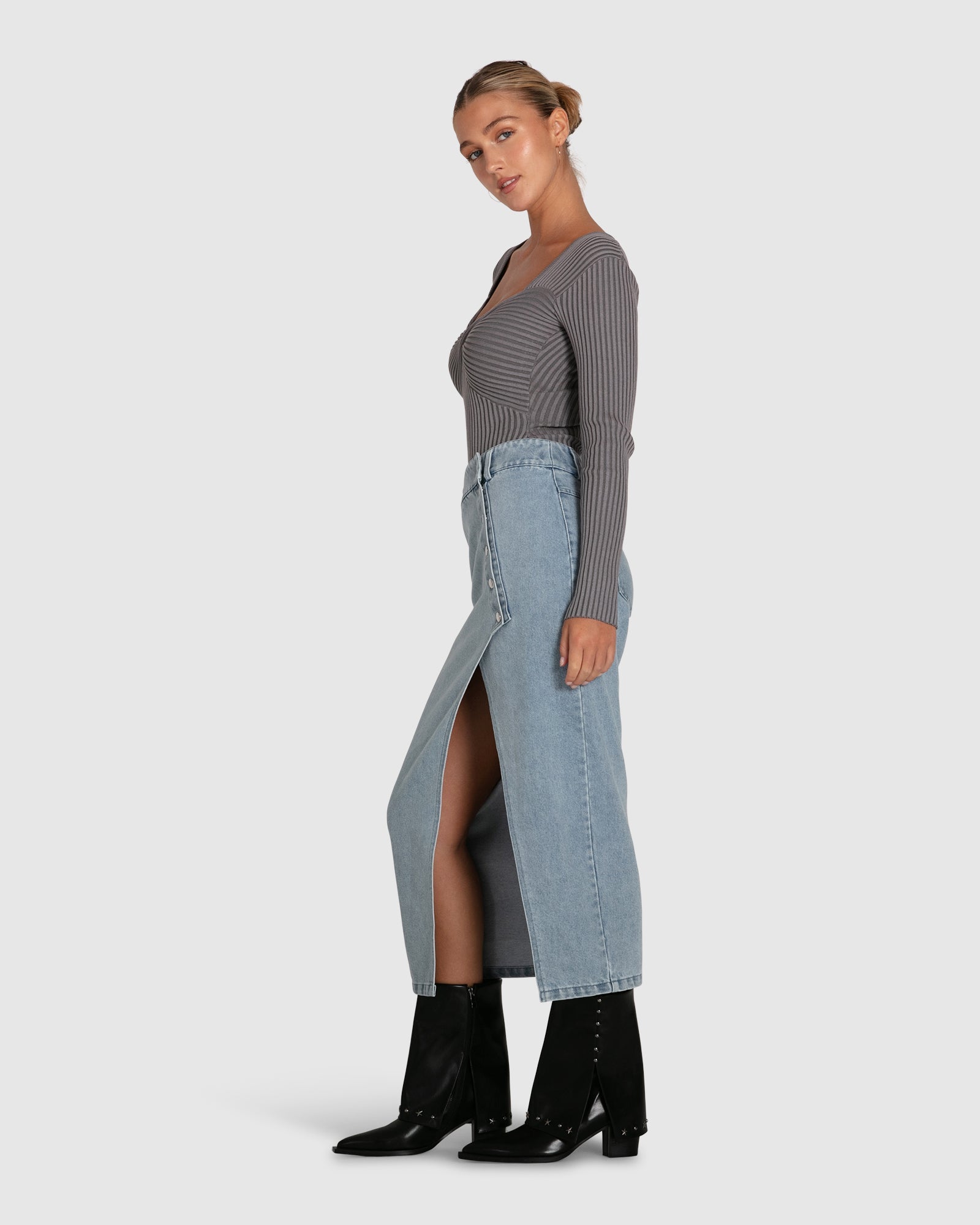 Women | Can't Forget You Denim Midi Skirt | Stonewash