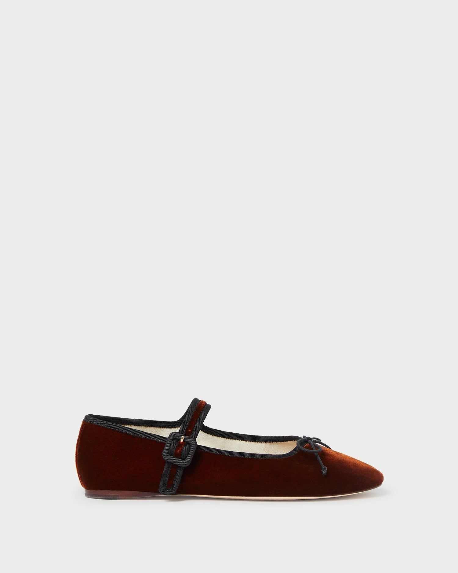 Color: Sienna/Black