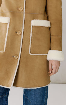 Christine Faux Sherpa Coat | Teak-Powder