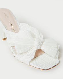 Color: Pearl