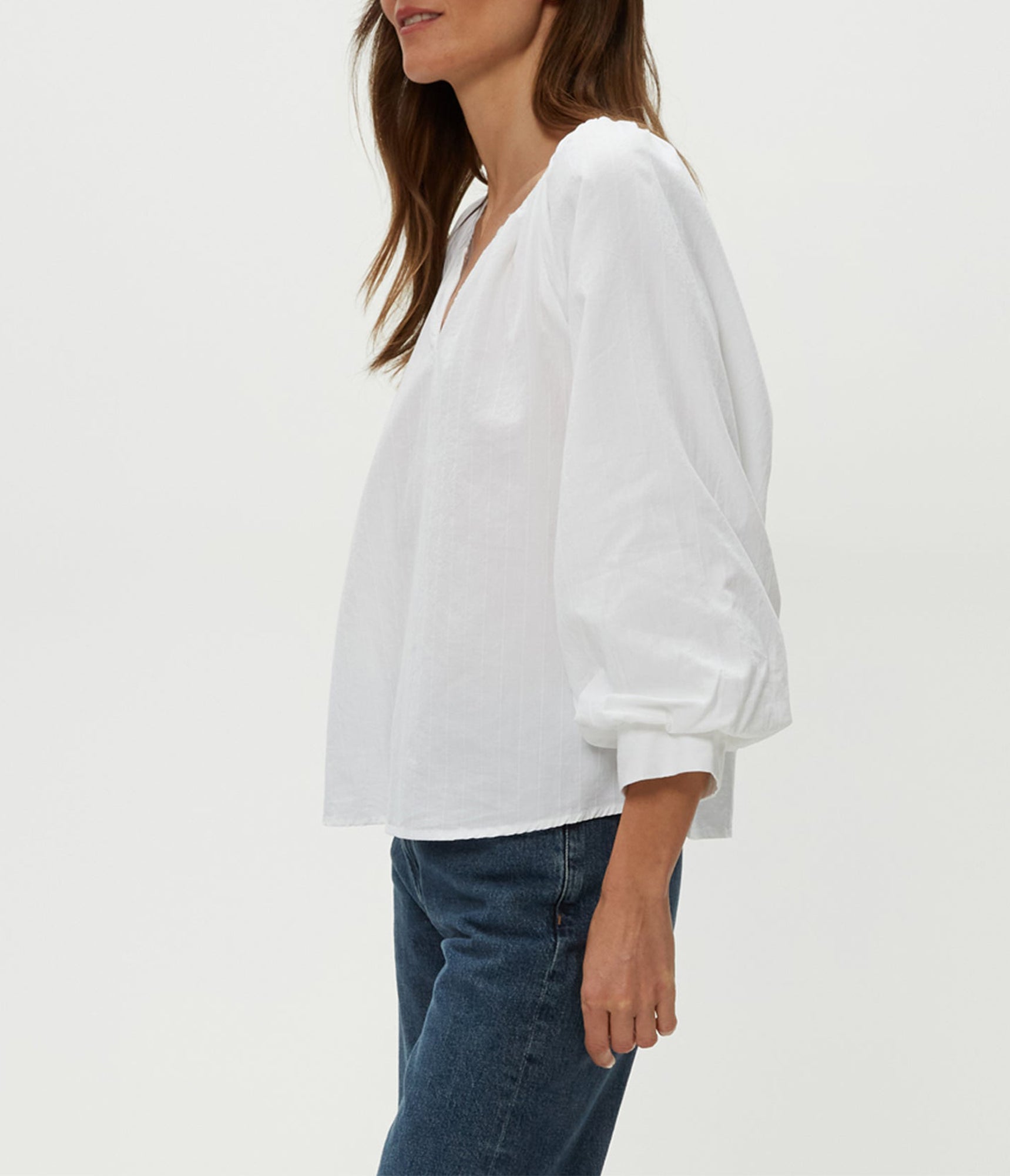 Cleo Notch Neck Top | White