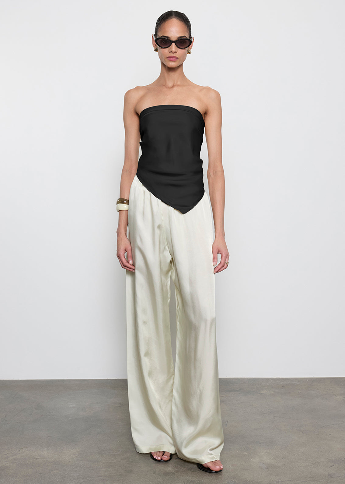 Fluid Twill Scarf Top | Black