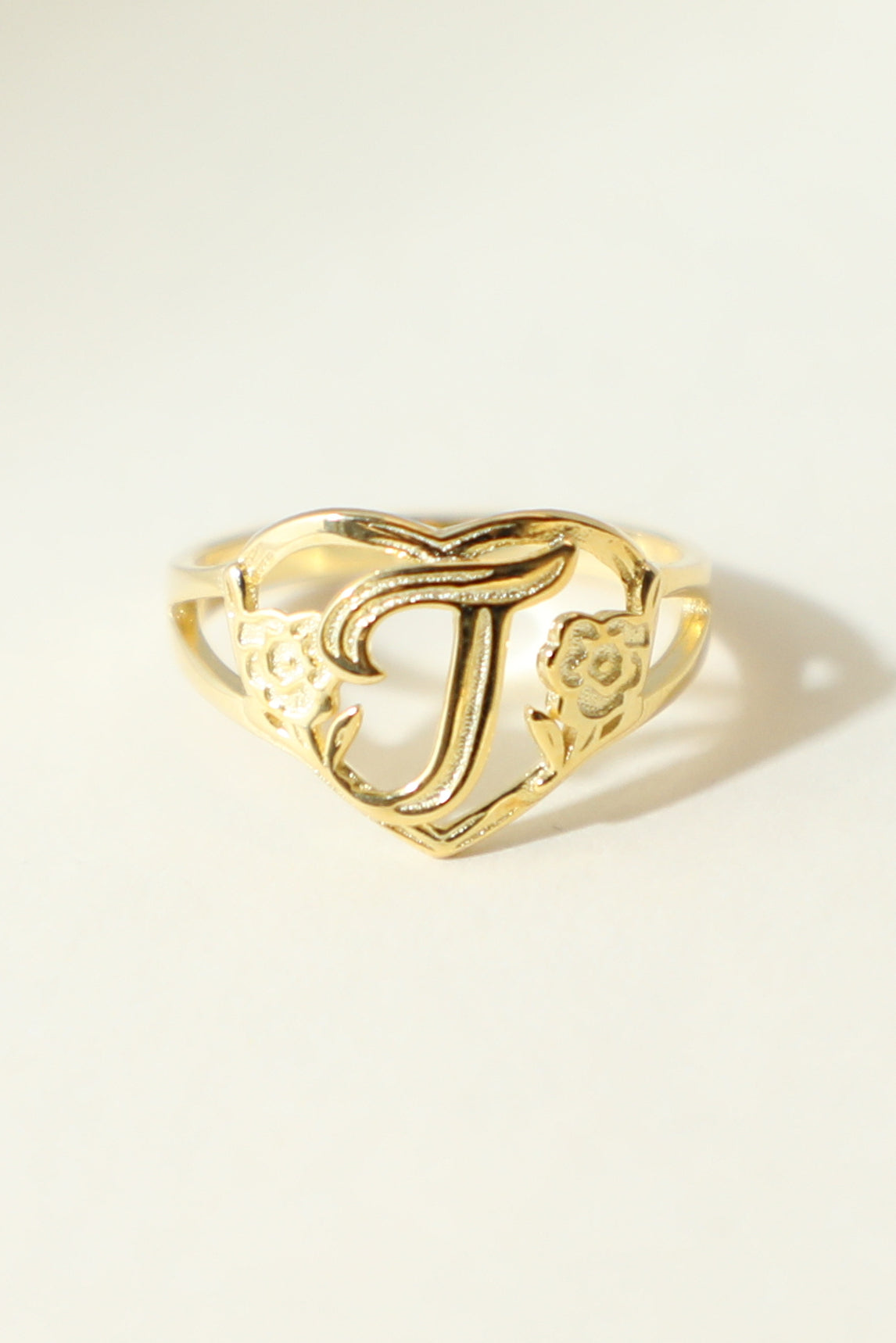 The Gold Cutout Flower Heart Letter Ring | 18Kt Gold Vermeil