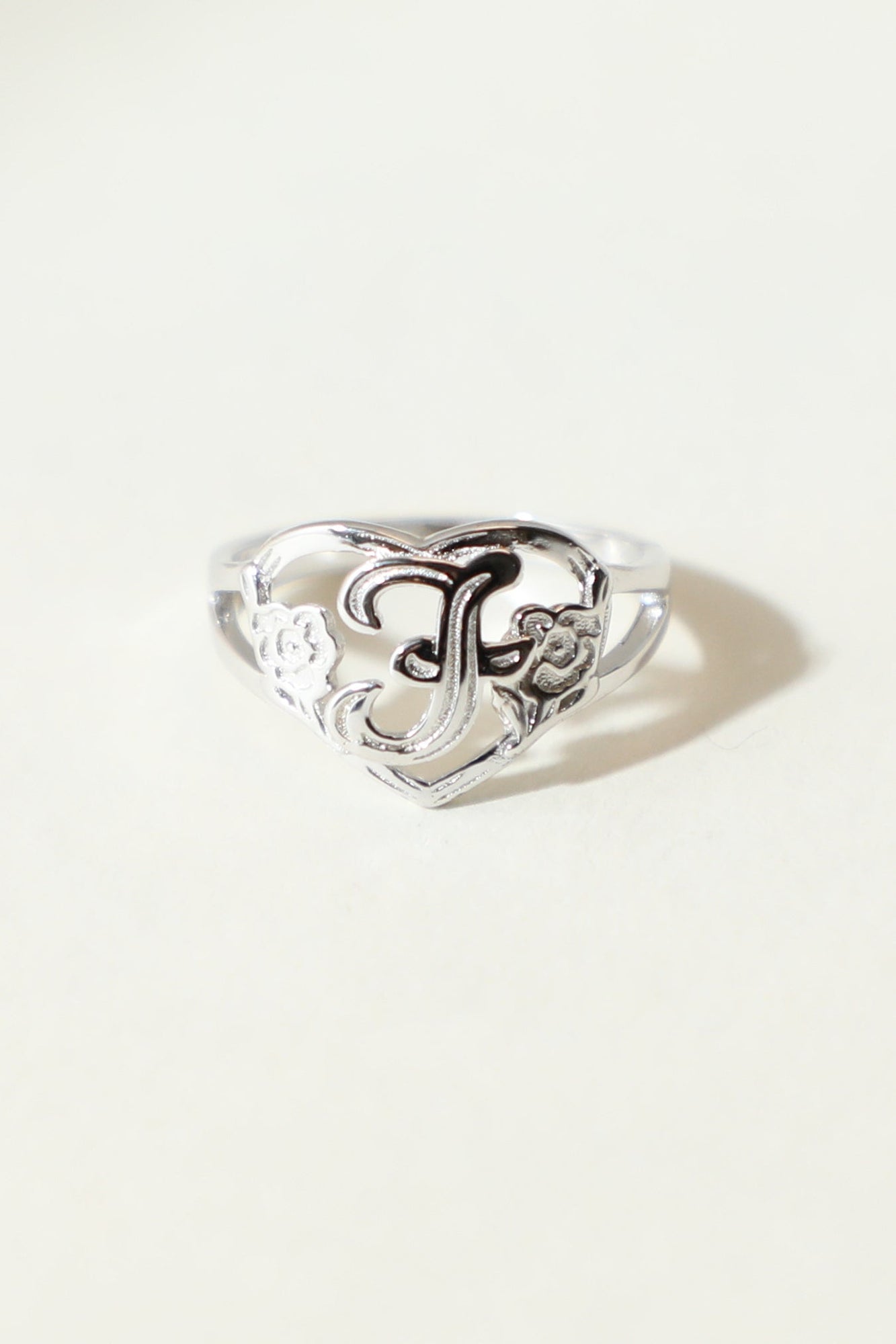 The Silver Cutout Flower Heart Letter Ring | Sterling Silver
