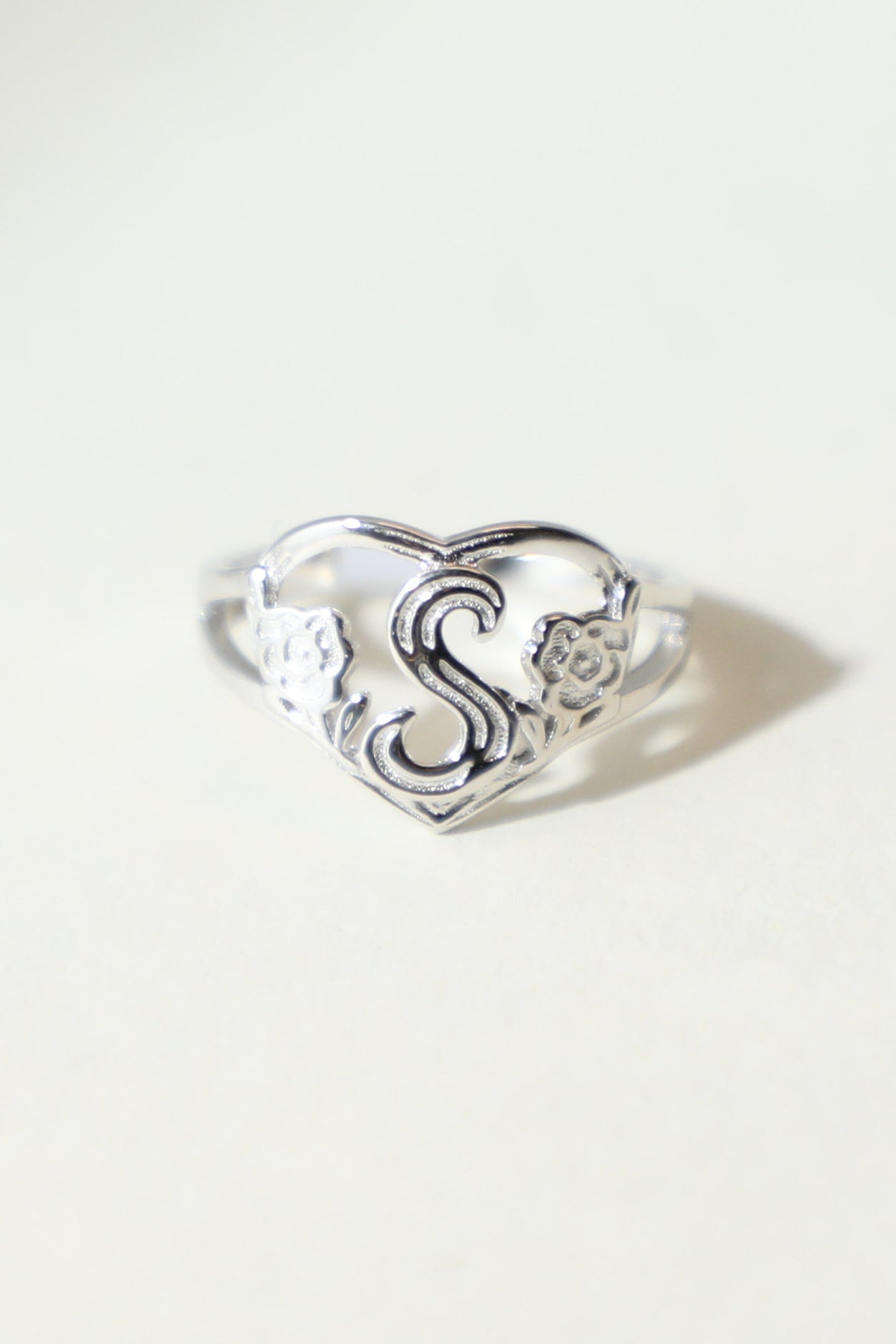 The Silver Cutout Flower Heart Letter Ring | Sterling Silver