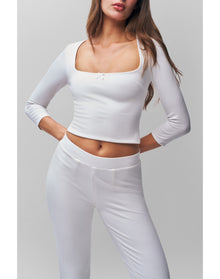 Caria Capri | White