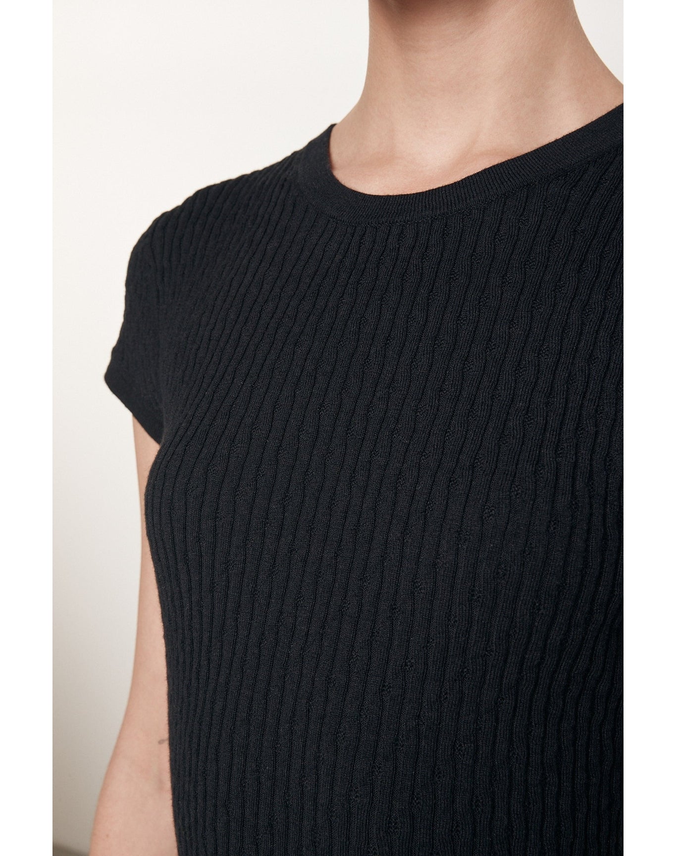 Cashmere Cotton Pointelle Cap Sleeve Crew | Black
