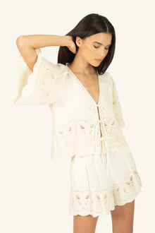Floria Top | Antique Creme