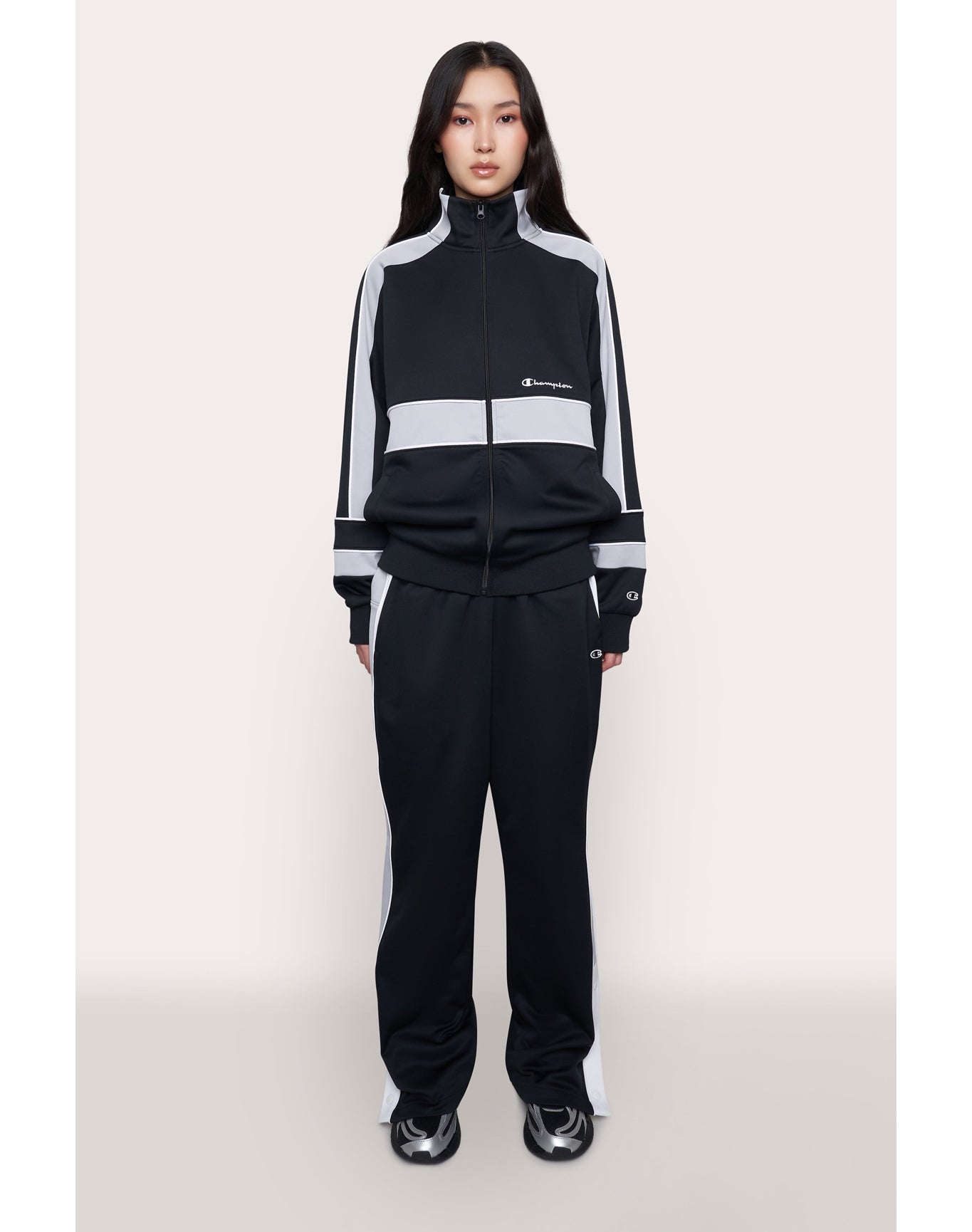 Champion Warm Up Jacket | Black/Silverstone