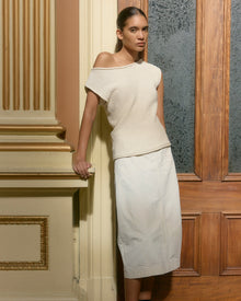 Summer | Jarmaine Back-Slit Barrel Skirt in Size Small