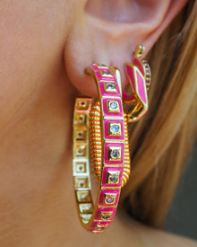 XL Pyramid Stud Hoops | Hot Pink/Cubic Zirconia | Gold