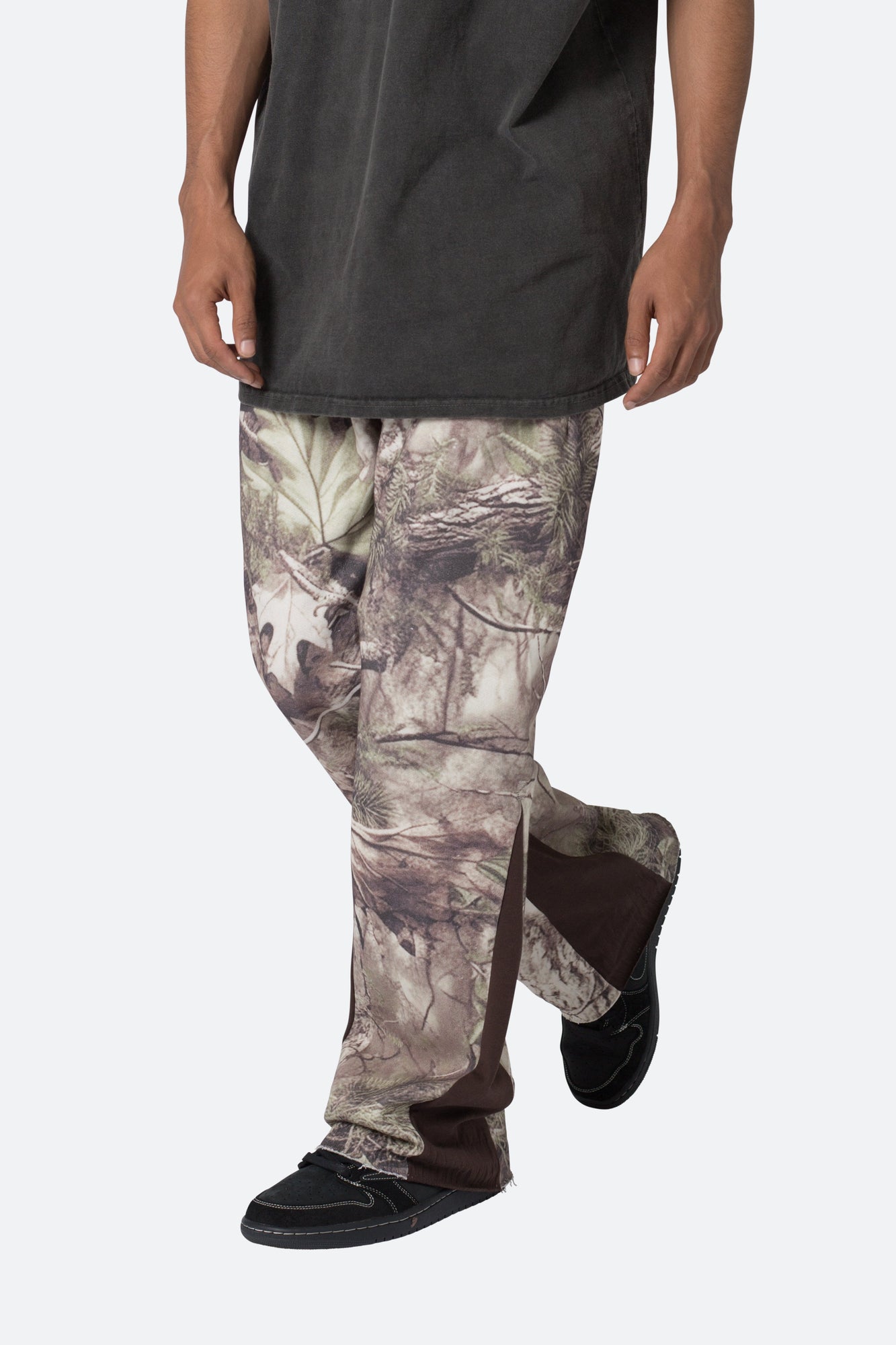 Contrast Bootcut Sweatpants | Hunter Camo