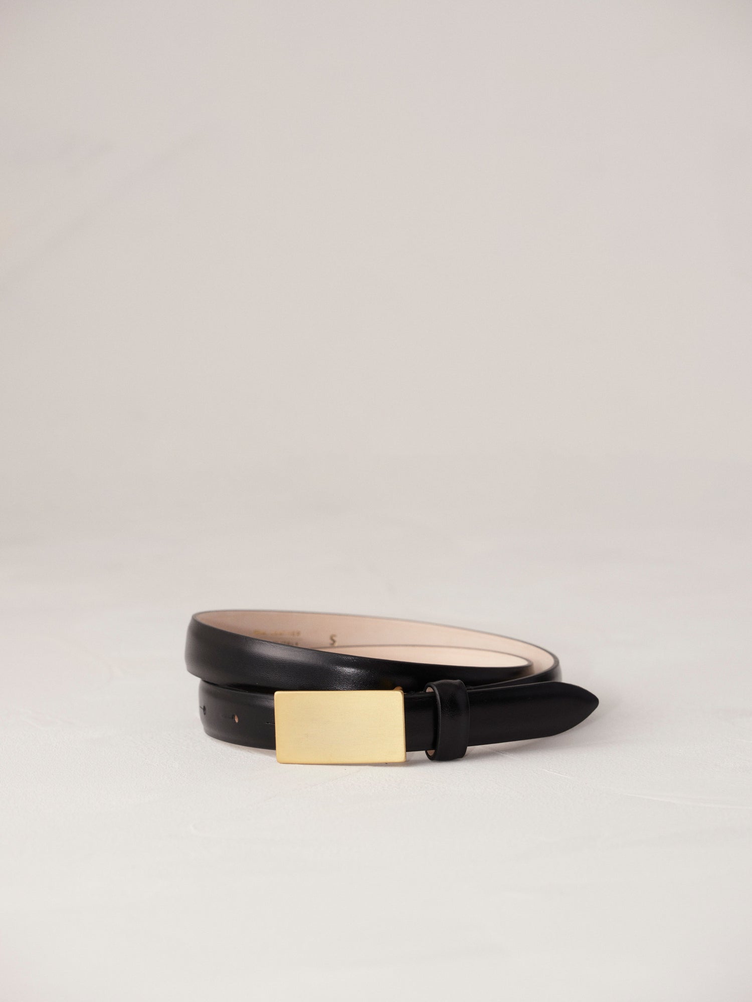 Elegant and stylish women's fashion accessory. High-quality and chic statement piece. Italian sourced leather. Calfskin suede. Silver hardware. 24k gold. Luxury. Dehanche.