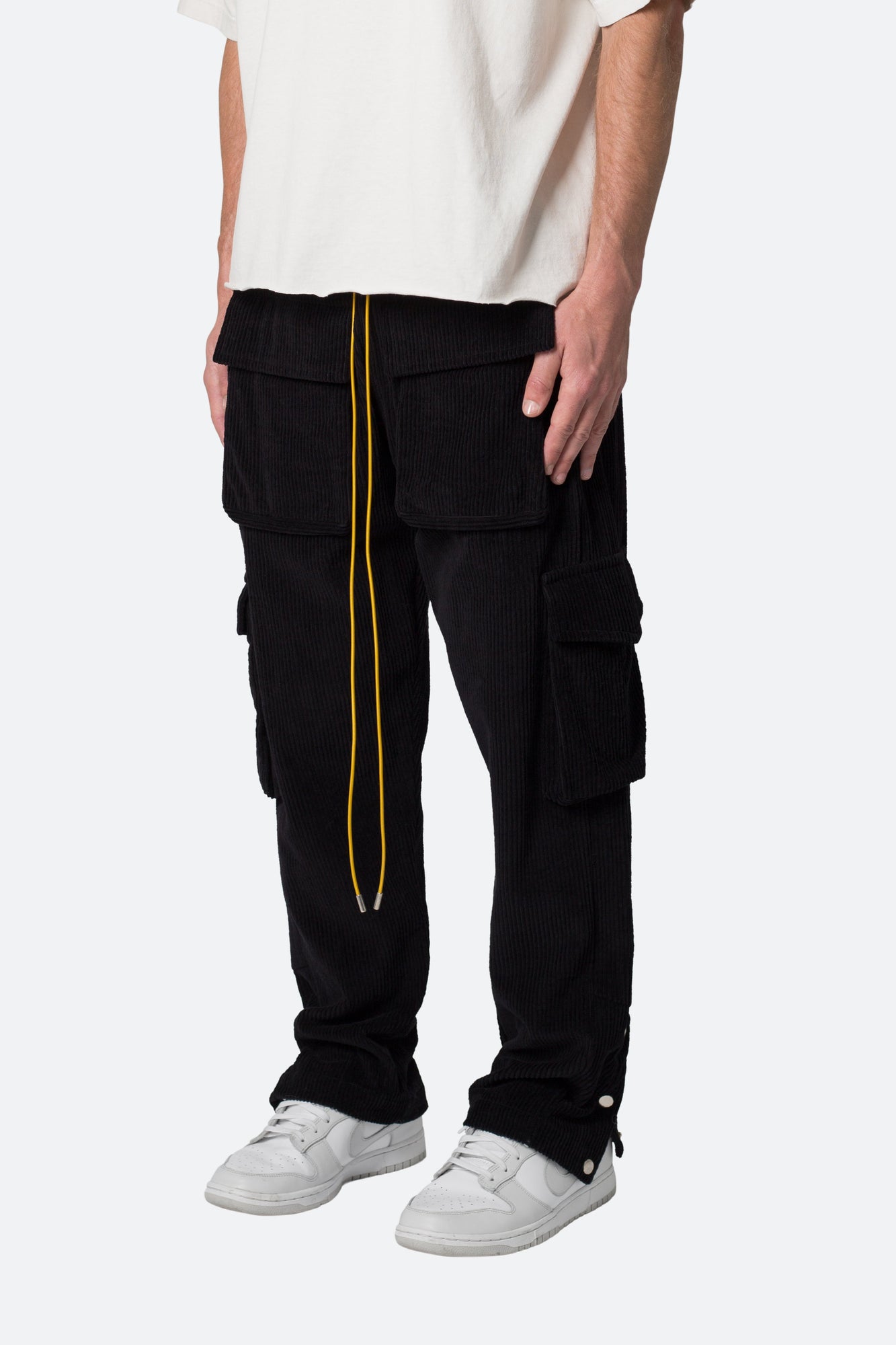 Corduroy Snap II Cargo Pants | Black