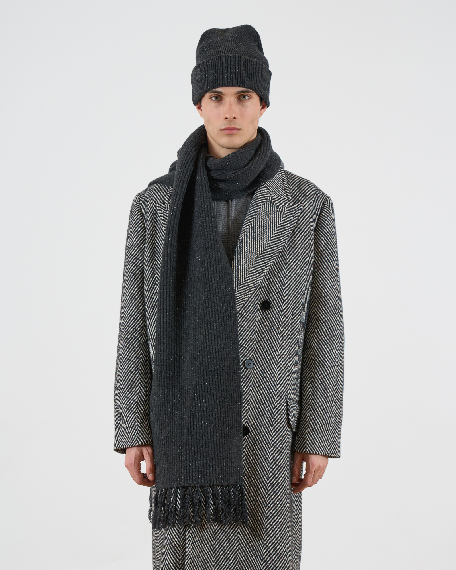 Core Speckle Beanie | Black