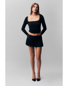 Crisia Top | Black