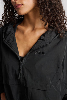 Soul by SoulCycle | Cropped Windbreaker | Black
