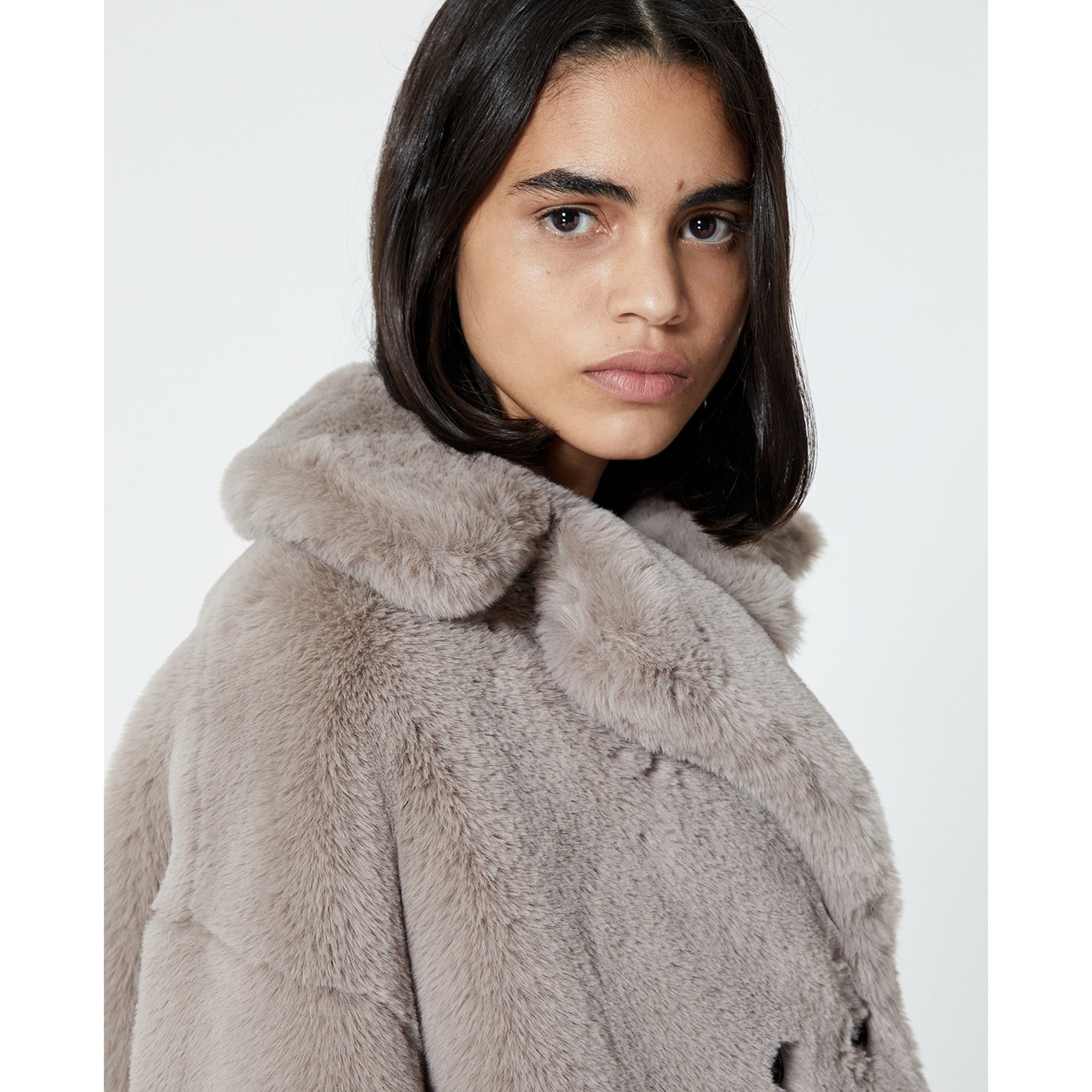 Cropped Gray Faux Fur Coat | Women | Grey