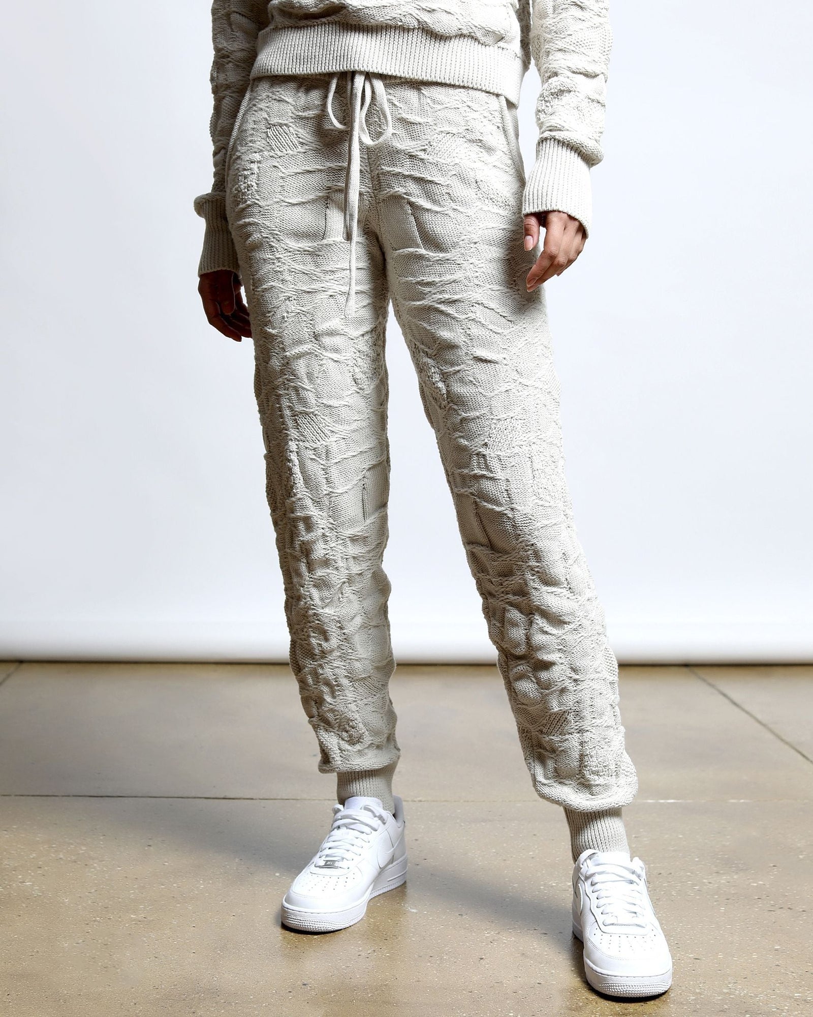 Womens | Crossover Netting Sweater Knit Sweatpants | Beige