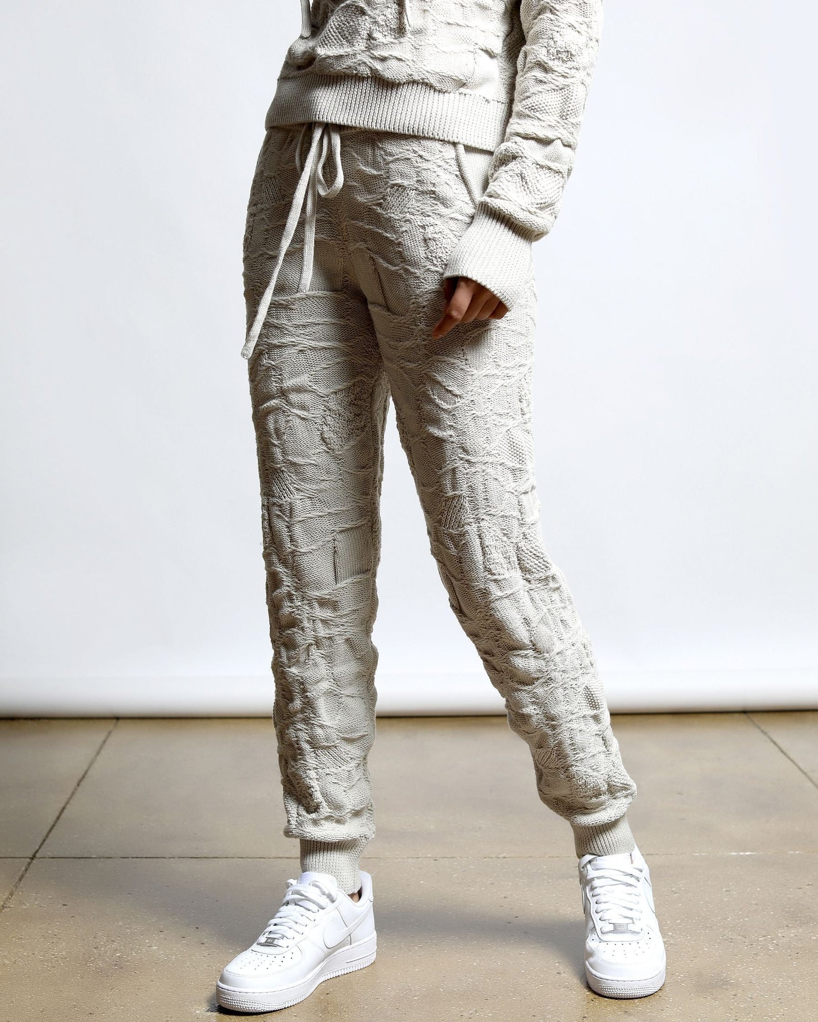Womens | Crossover Netting Sweater Knit Sweatpants | Beige