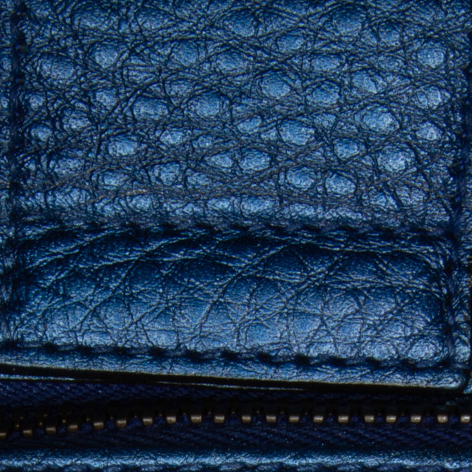 Gucci | Pre-Owned Medium Calfskin Bamboo Shopper Satchel | Blue/Light Blue