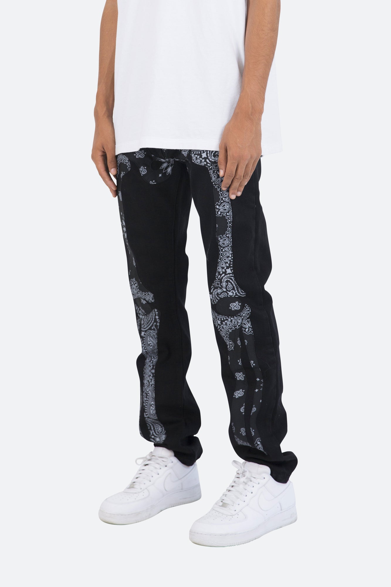D261 Skeleton Straight Denim | Black x Black