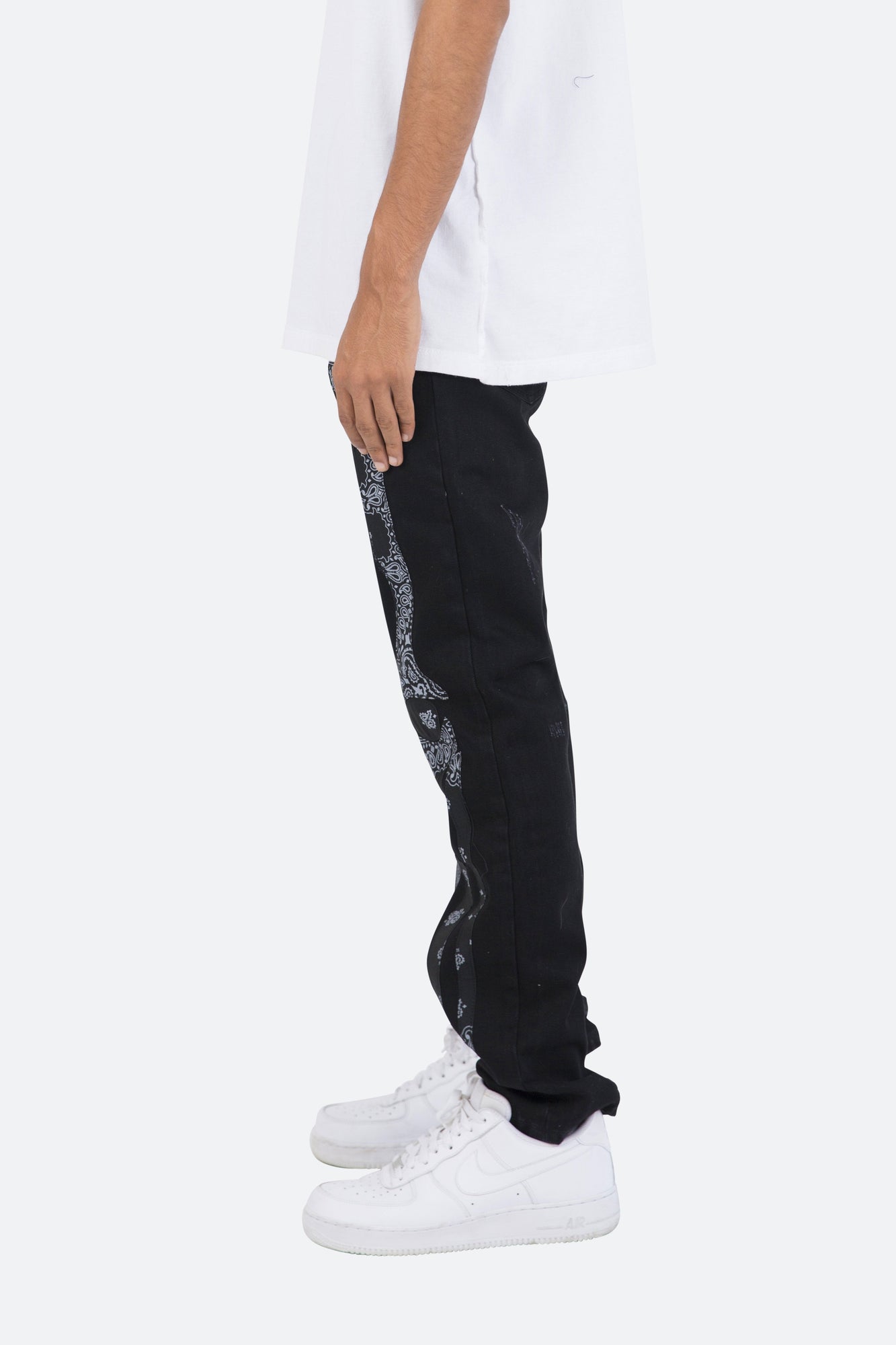 D261 Skeleton Straight Denim | Black x Black