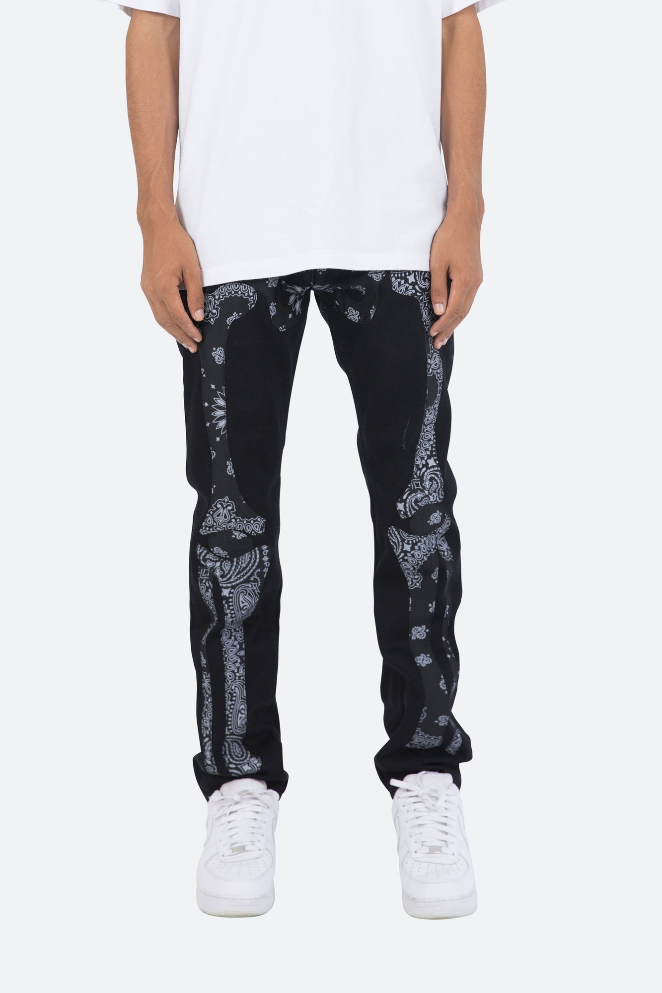 D261 Skeleton Straight Denim | Black x Black