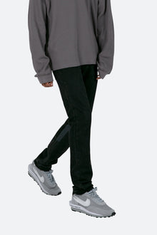 D486 Paneled Straight Denim | Black