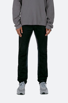 D486 Paneled Straight Denim | Black