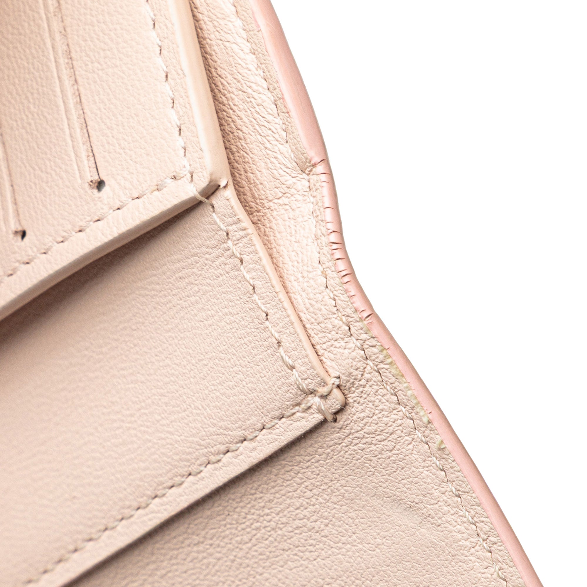 Louis Vuitton | Pre-Owned Bicolor Taurillon Capucines Compact Wallet | Pink/Light Pink