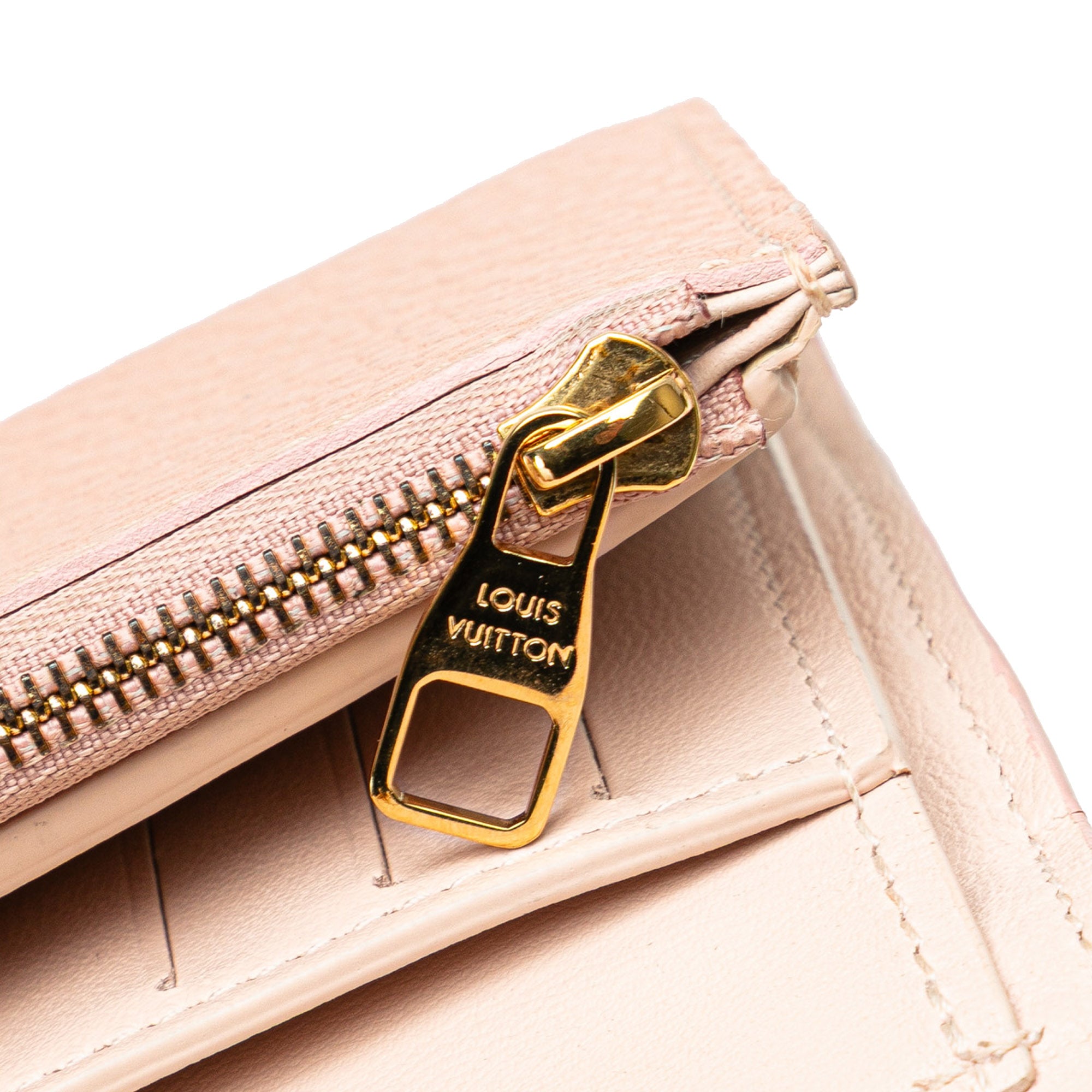 Louis Vuitton | Pre-Owned Bicolor Taurillon Capucines Compact Wallet | Pink/Light Pink