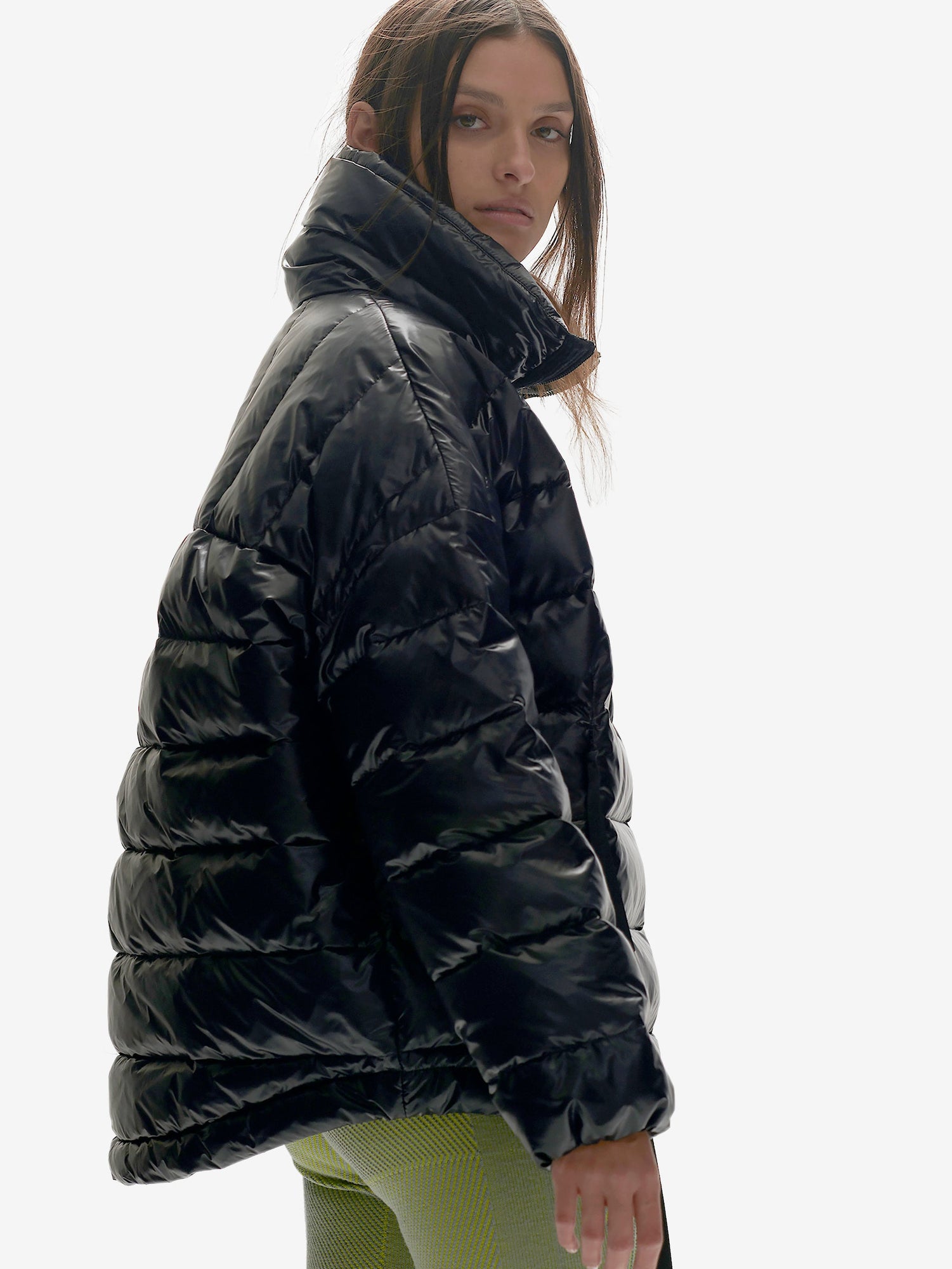 Woman DOWN HALF ZIP - Black - right side