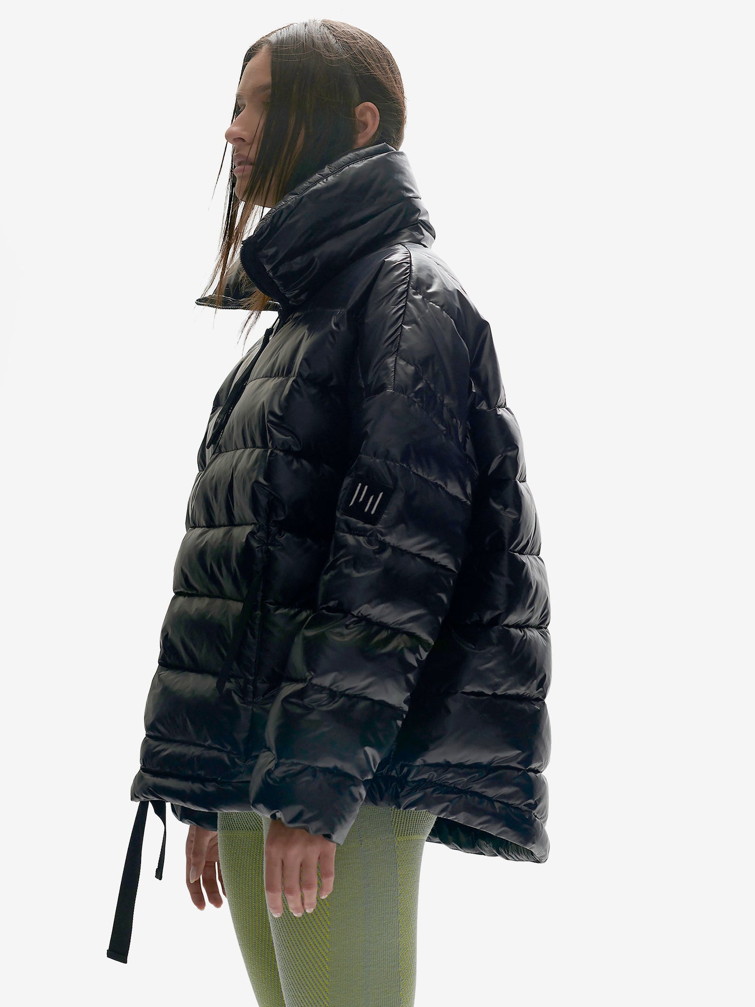 Woman DOWN HALF ZIP - Black - left side