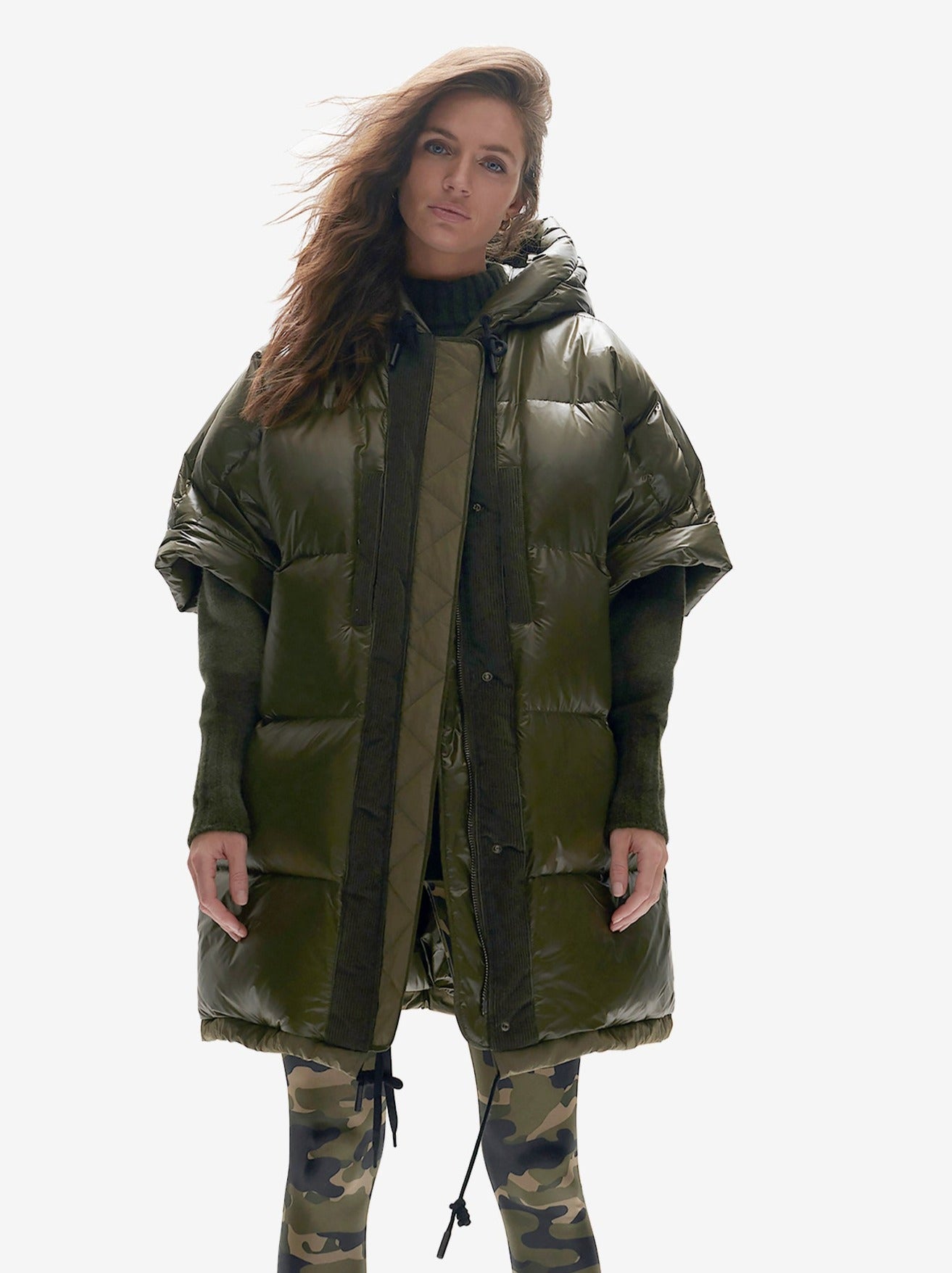 Woman LONG DOWN VEST - Olive - front