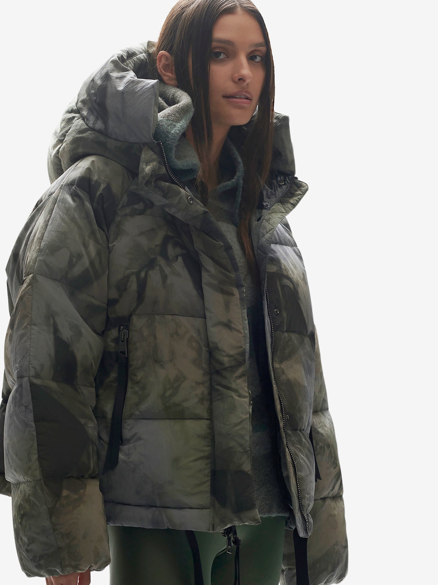 Womens | Short Down Puffer | Rekall Tie