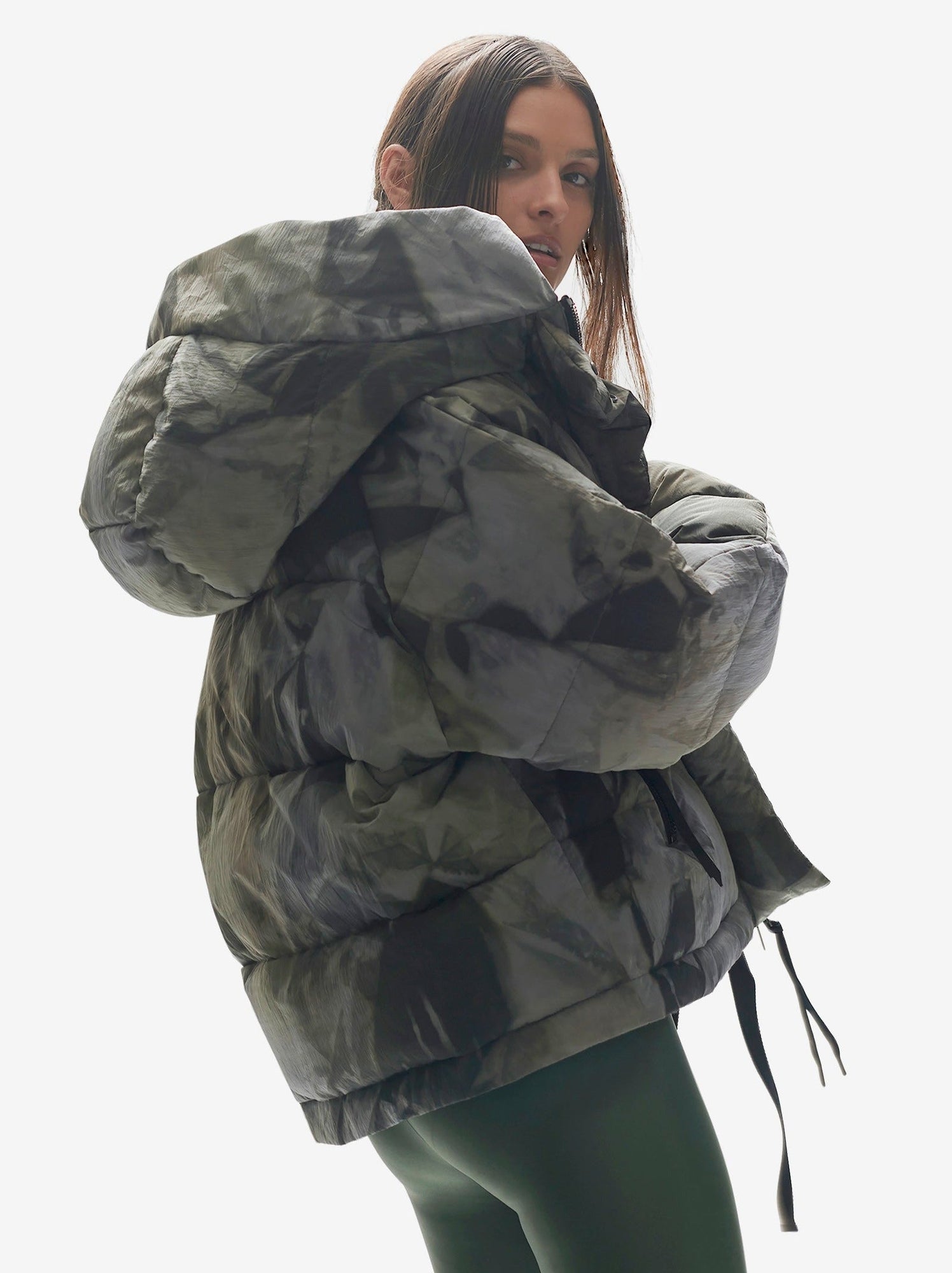 Womens | Short Down Puffer | Rekall Tie