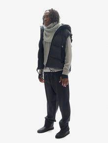 Man HOODED DOWN VEST - Navy  - model