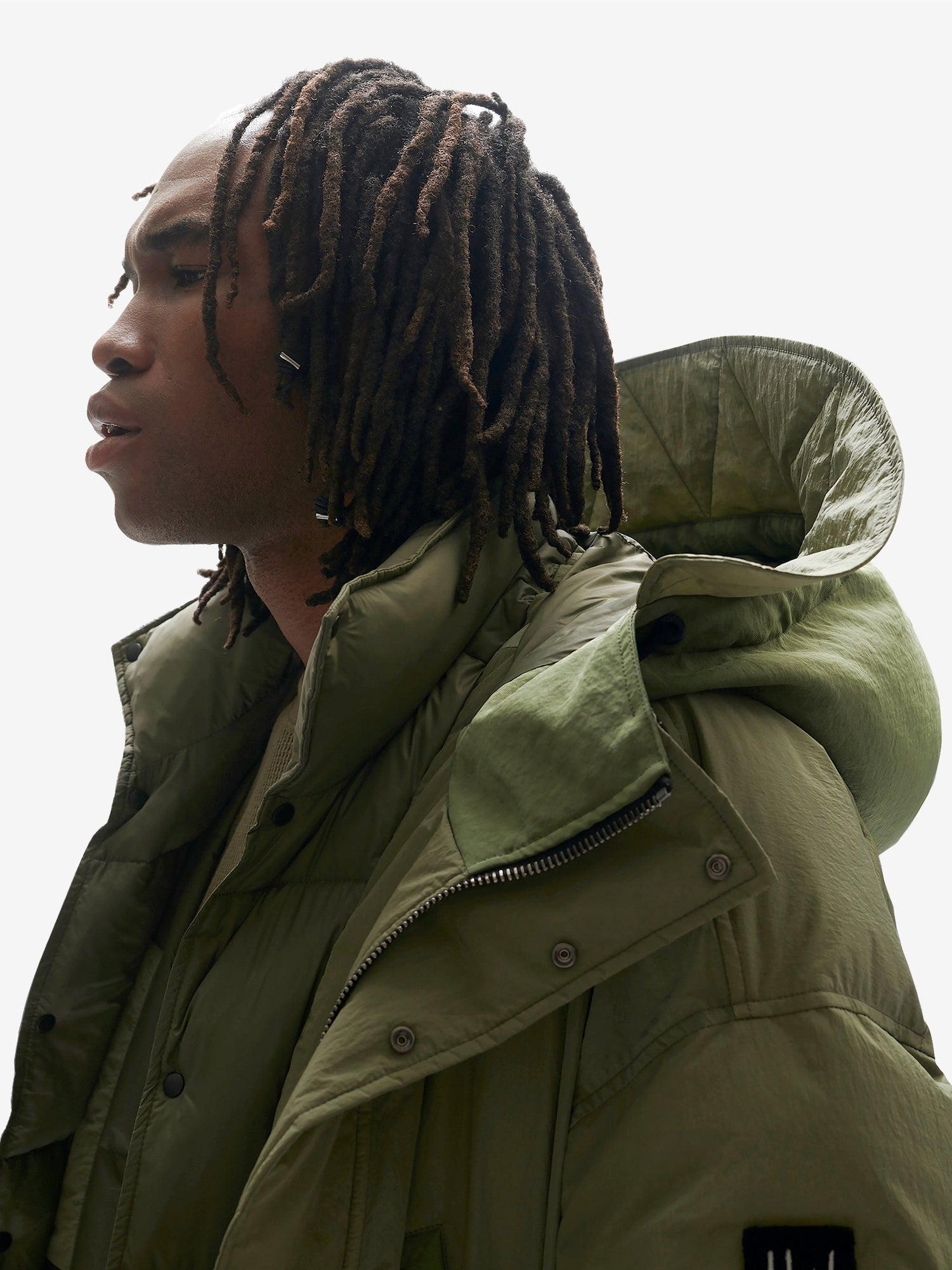 Man LONG DOWN PUFFER - Stone Green - detail